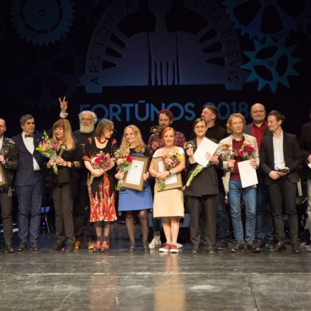 IŠKILIAUSIEMS 2018 M. KAUNO TEATRALAMS ĮTEIKTOS „FORTŪNOS“ STATULĖLĖS IR DIPLOMAI