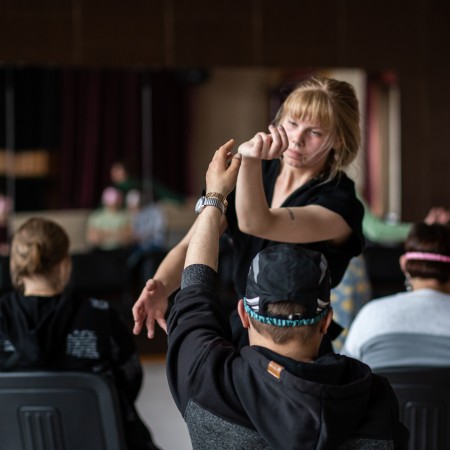 TEATRE PRISTATYTAS NEMATOMAS ŠOKIO SPEKTAKLIS