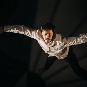 Gallery-image-Ikaras